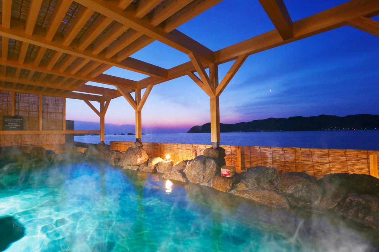Ooedo Onsen Monogatari Nanki Kushimoto Hotel Exterior photo