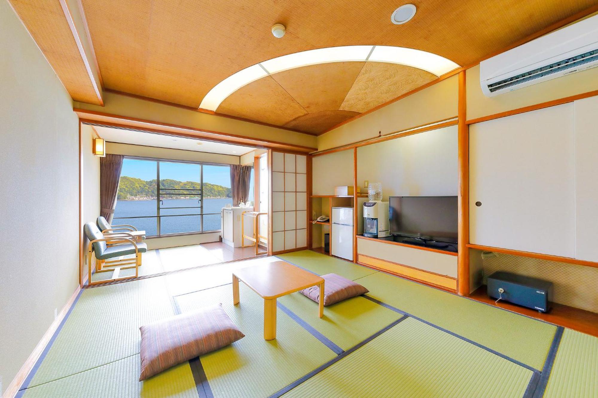 Ooedo Onsen Monogatari Nanki Kushimoto Hotel Exterior photo