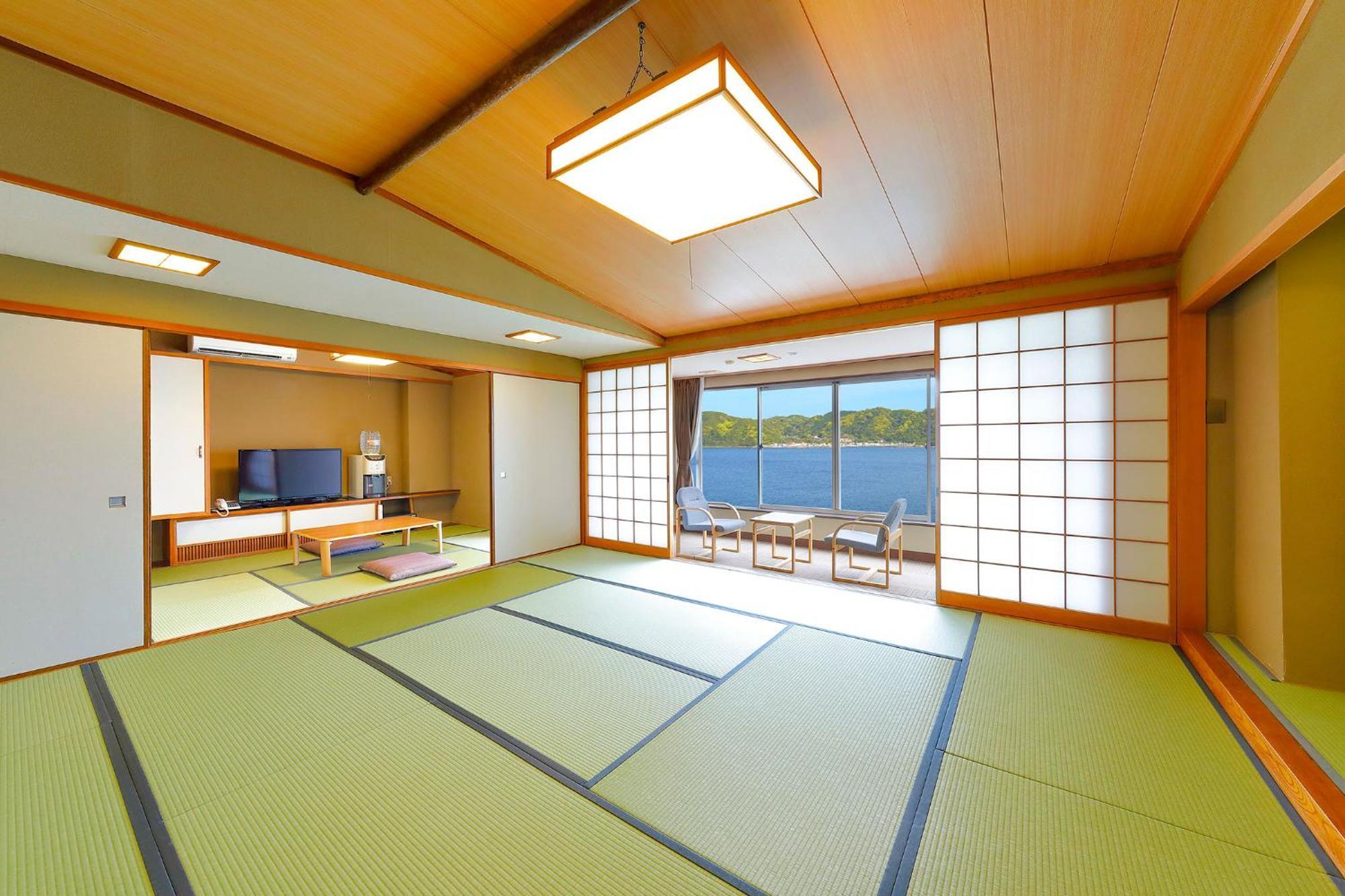 Ooedo Onsen Monogatari Nanki Kushimoto Hotel Exterior photo