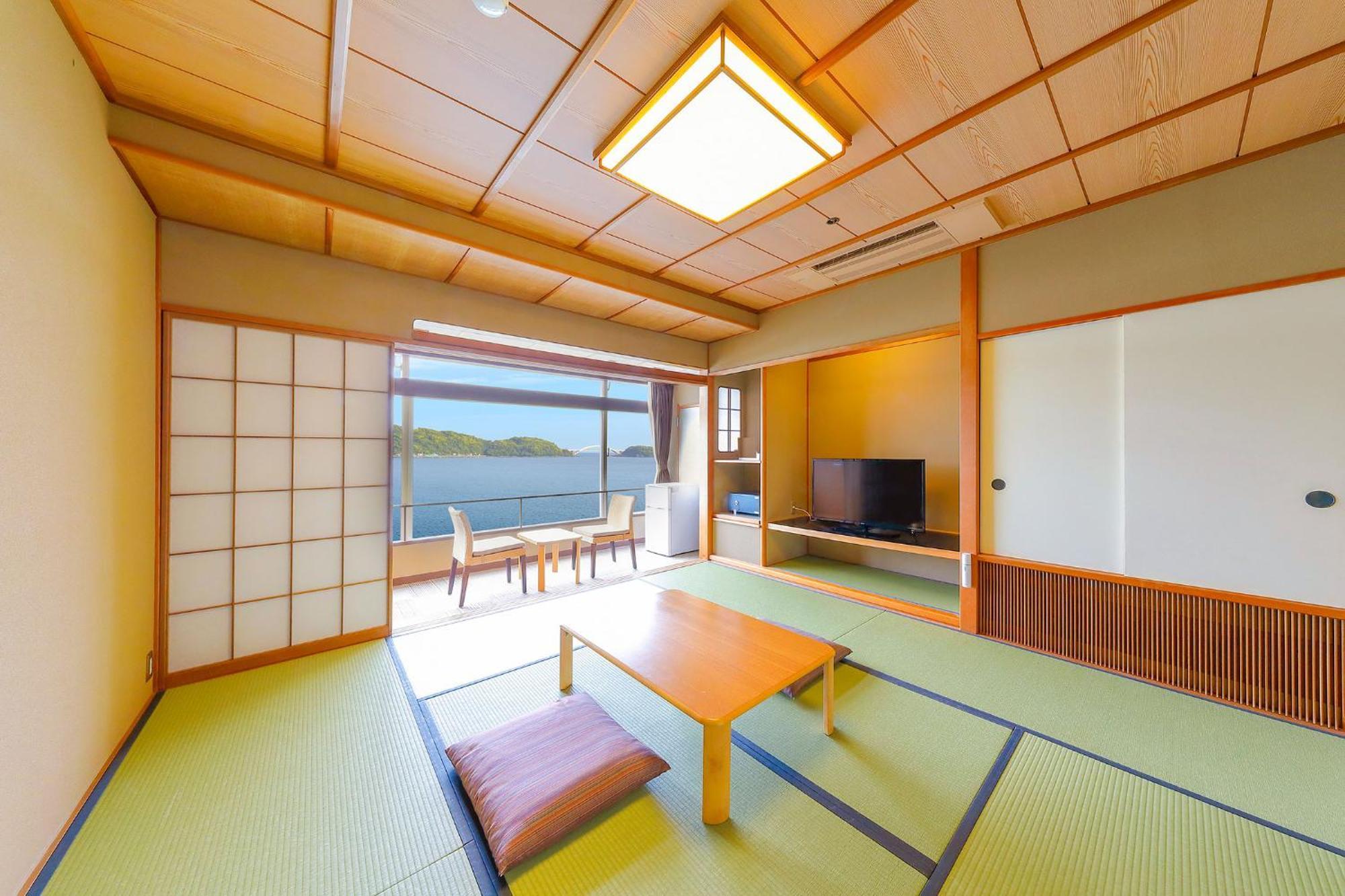 Ooedo Onsen Monogatari Nanki Kushimoto Hotel Exterior photo